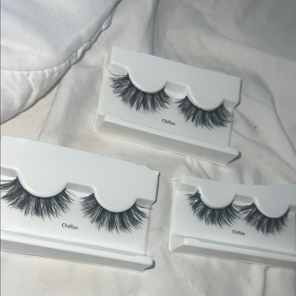 Black False Eyelashes 3 pairs